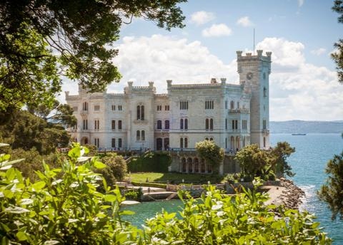 CASTELLO MIRAMARE TRIESTE